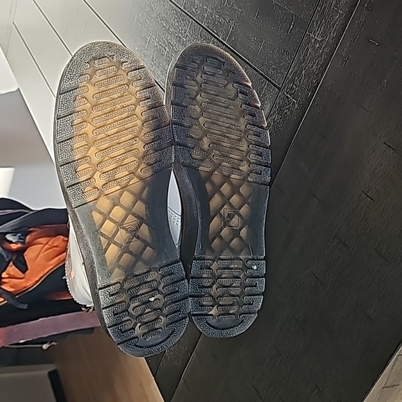 ⚫️ 🤩 Dr Marten Air Waiv Like New - Picture 4 of 4